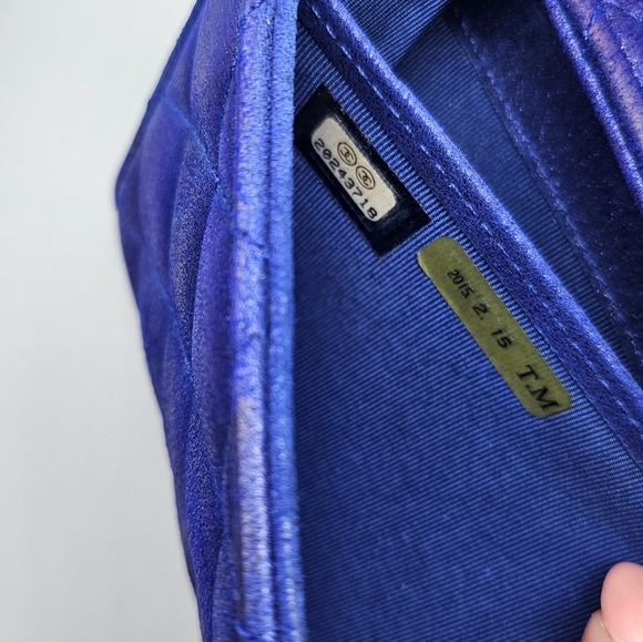 🩶CHANEL Authentic Suede Wallet/Clutch🩶 - Picture 9 of 17